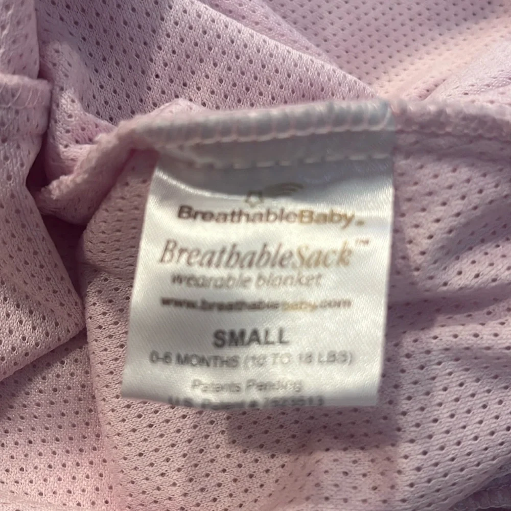 Breathable baby sack wearable blanket pink size small 0-6 months .